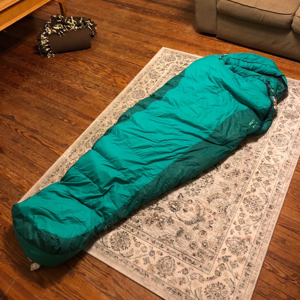 Marmot women’s angel fire 25 degree sleeping bag